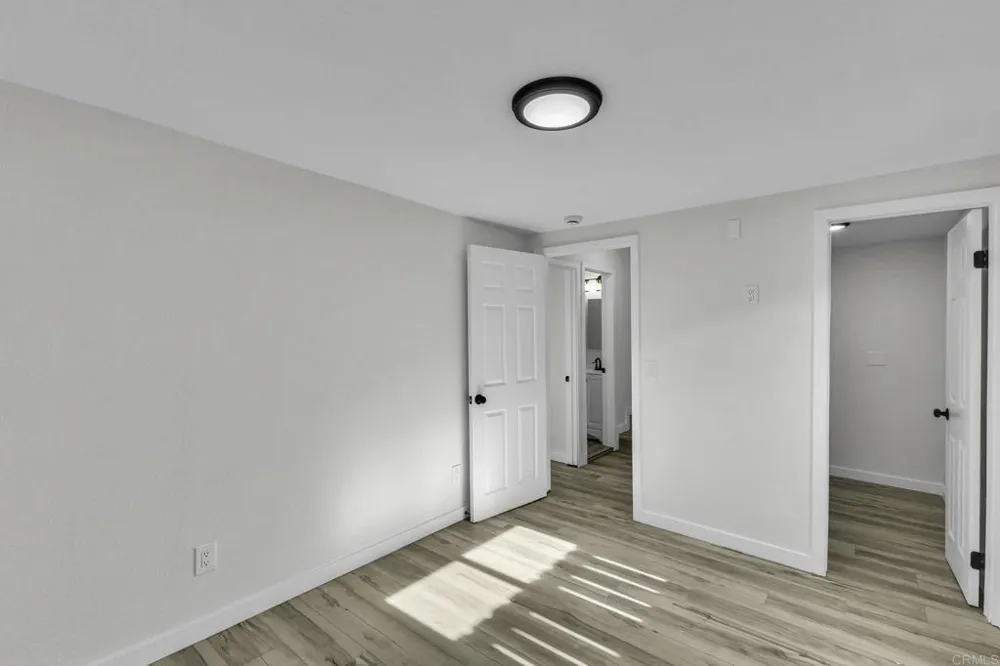 2027 E AVENUE National City, CA 91950