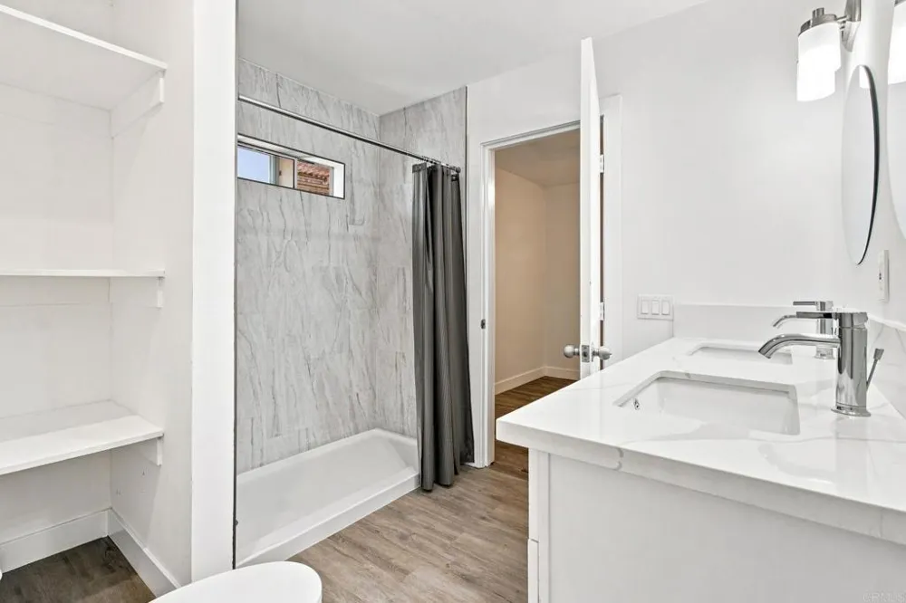 2027 E AVENUE National City, CA 91950