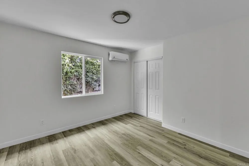 2027 E AVENUE National City, CA 91950