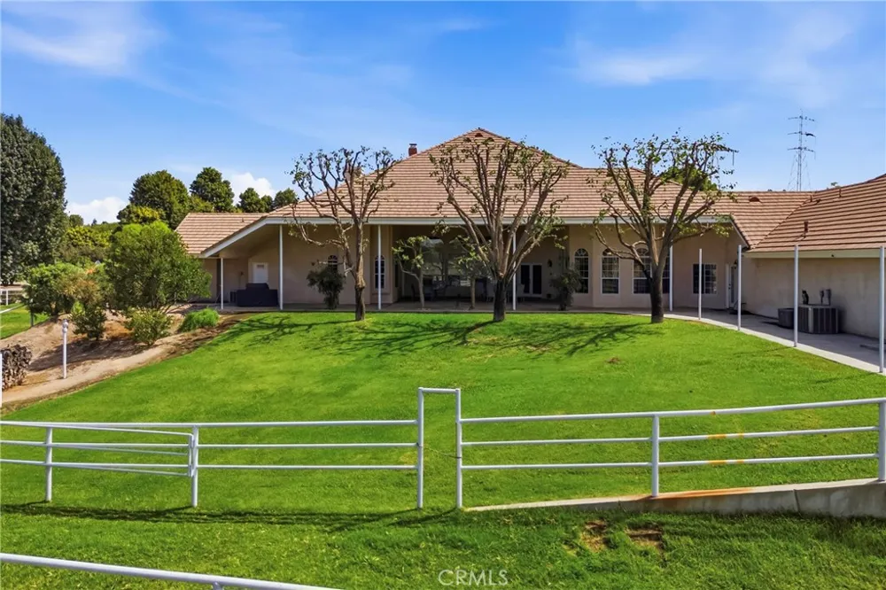 5149 Fallgatter Street Bakersfield, CA 93308
