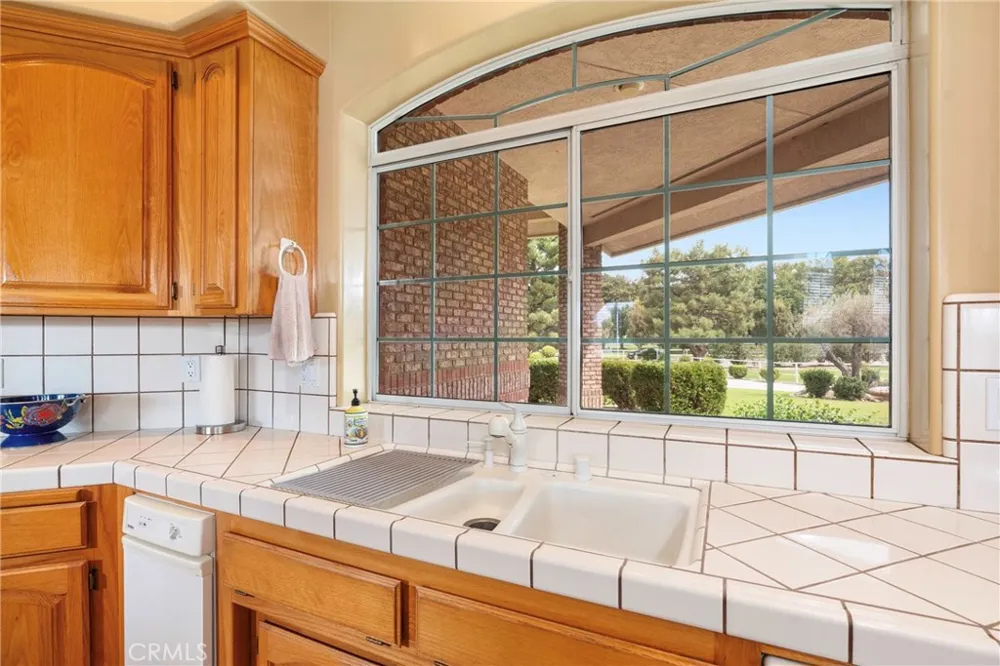 5149 Fallgatter Street Bakersfield, CA 93308