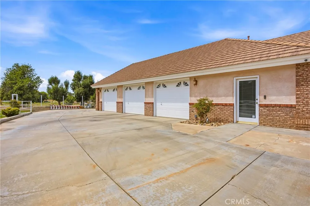 5149 Fallgatter Street Bakersfield, CA 93308