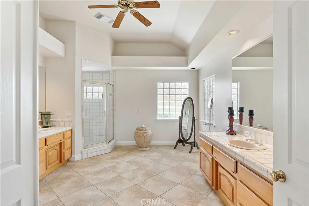 5149 Fallgatter Street Bakersfield, CA 93308
