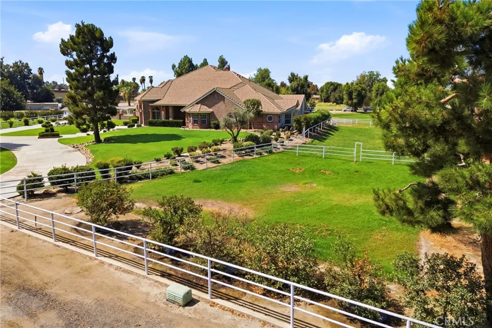 5149 Fallgatter Street Bakersfield, CA 93308