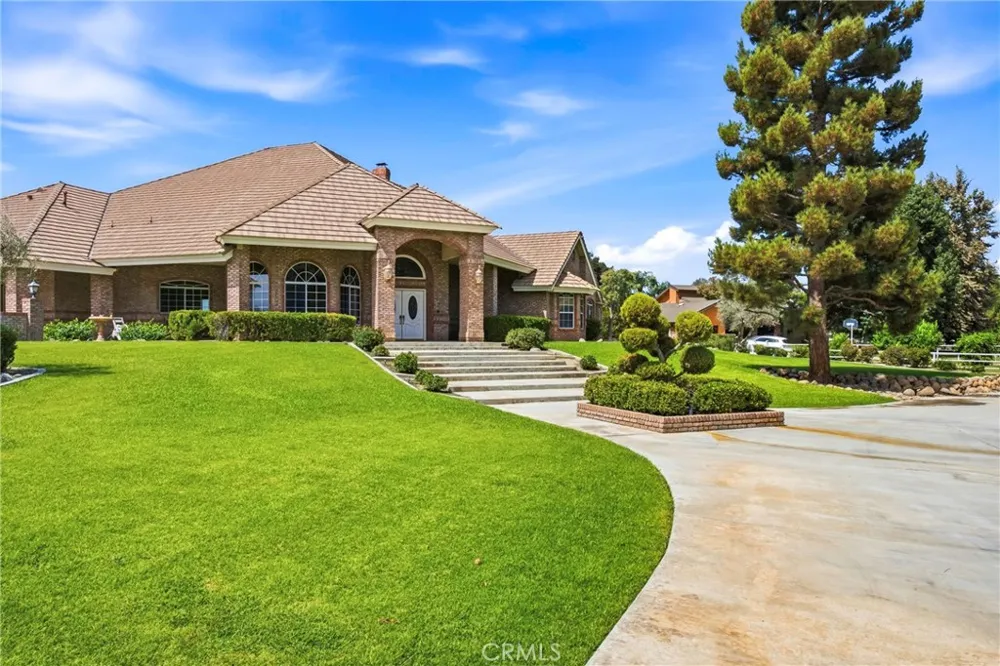 5149 Fallgatter Street Bakersfield, CA 93308