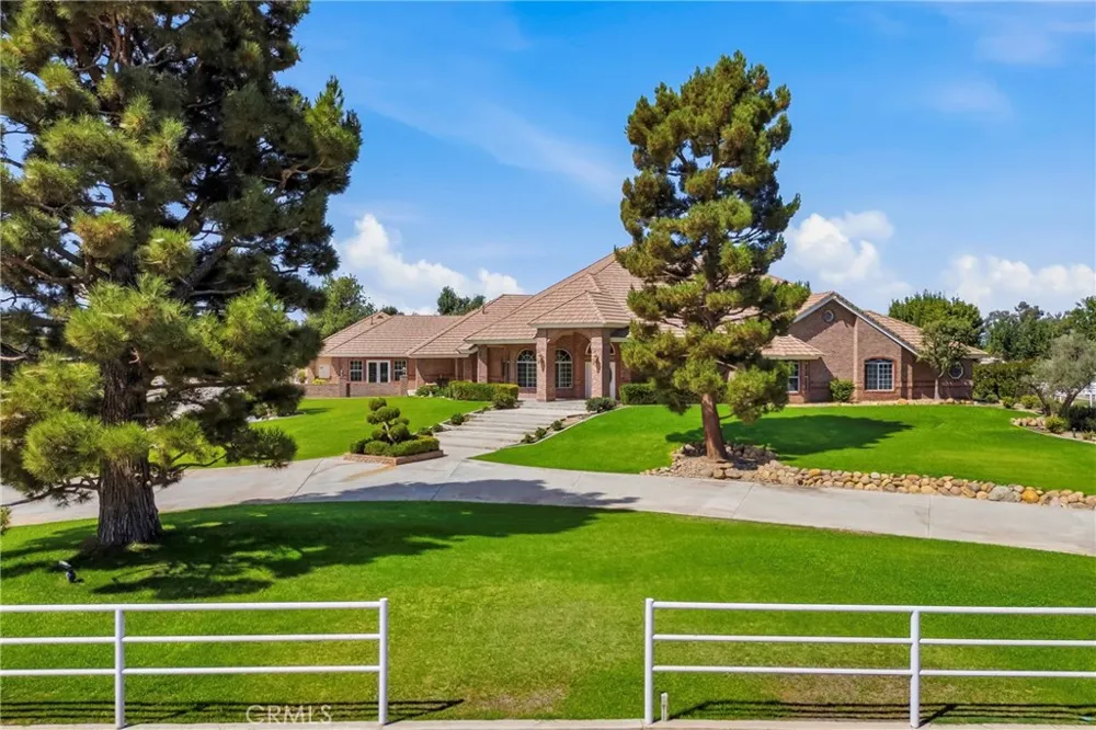 5149 Fallgatter Street Bakersfield, CA 93308