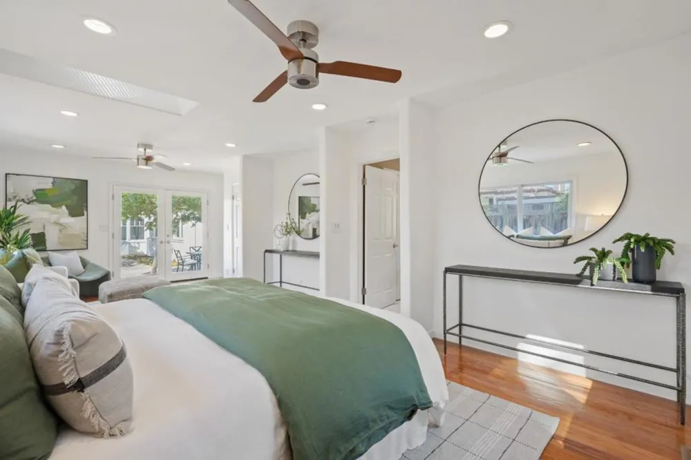 90 Marvin Avenue Los Altos, CA 94022