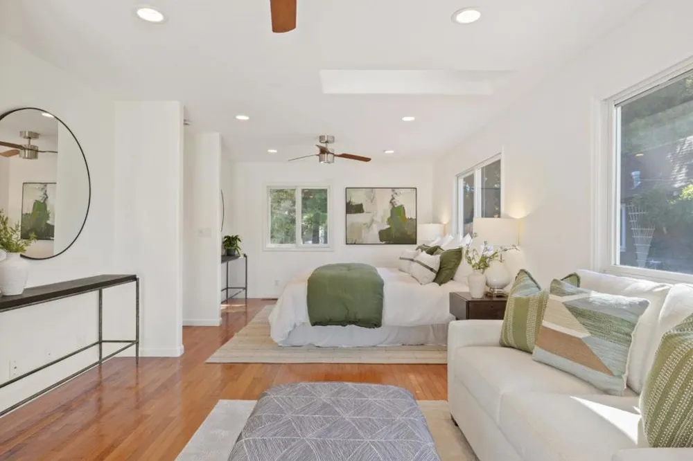 90 Marvin Avenue Los Altos, CA 94022