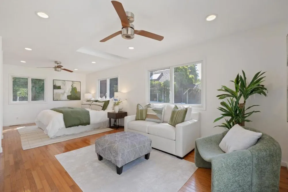90 Marvin Avenue Los Altos, CA 94022