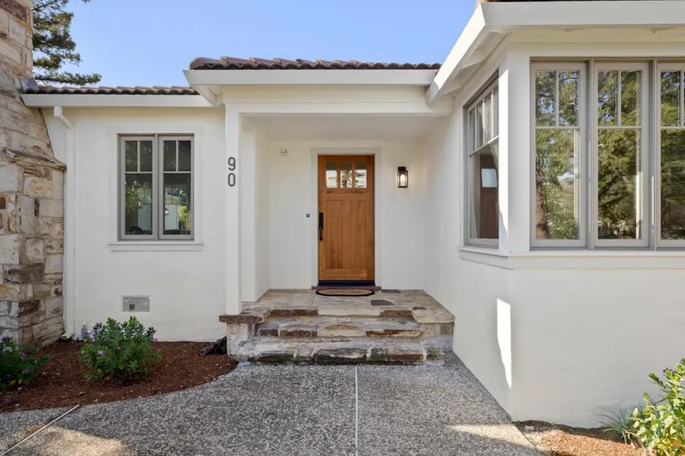 90 Marvin Avenue Los Altos, CA 94022