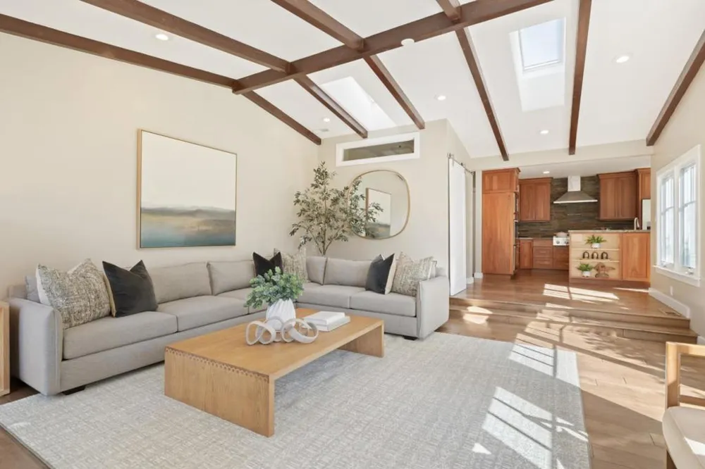 90 Marvin Avenue Los Altos, CA 94022