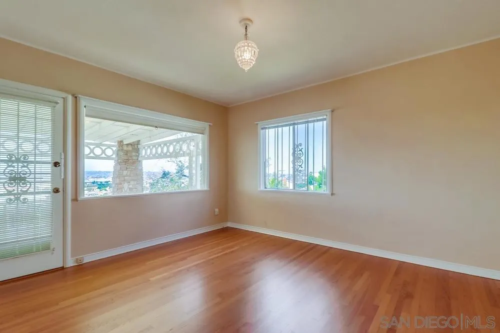 3812 Henry St. San Diego, CA 92110