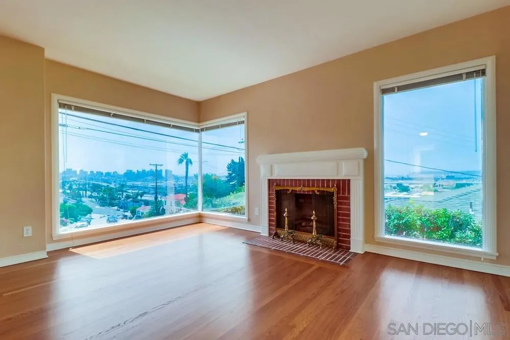 3812 Henry St. San Diego, CA 92110