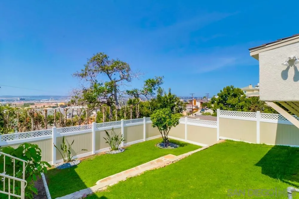 3812 Henry St. San Diego, CA 92110