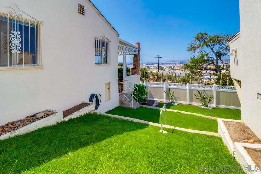 3812 Henry St. San Diego, CA 92110