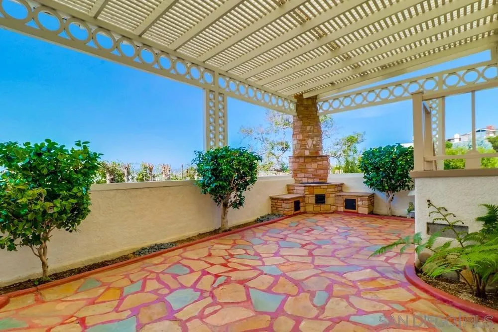 3812 Henry St. San Diego, CA 92110
