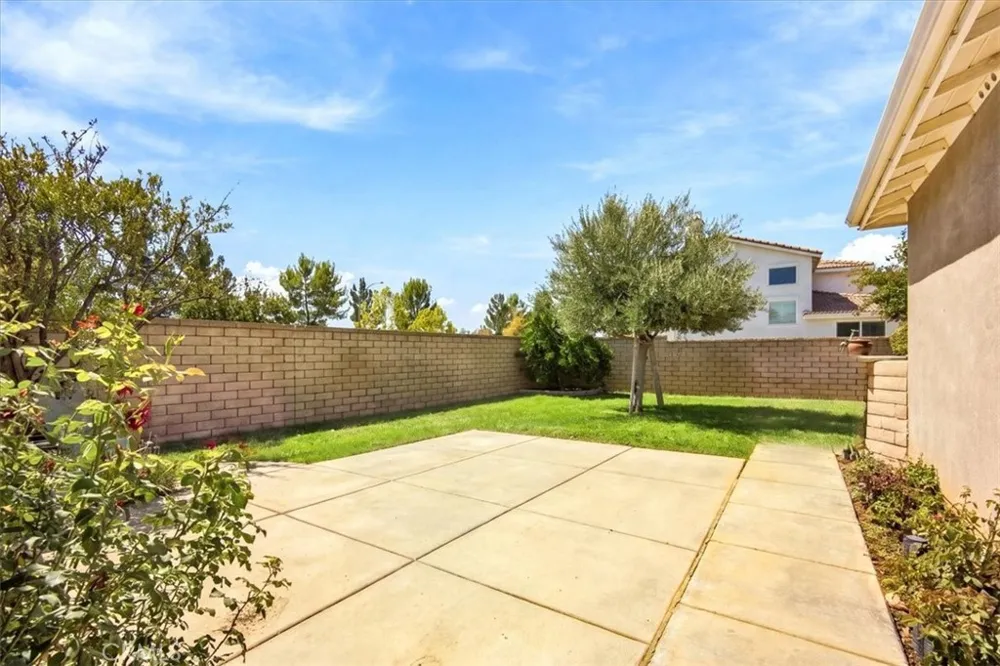 96 Cold Spring Beaumont, CA 92223