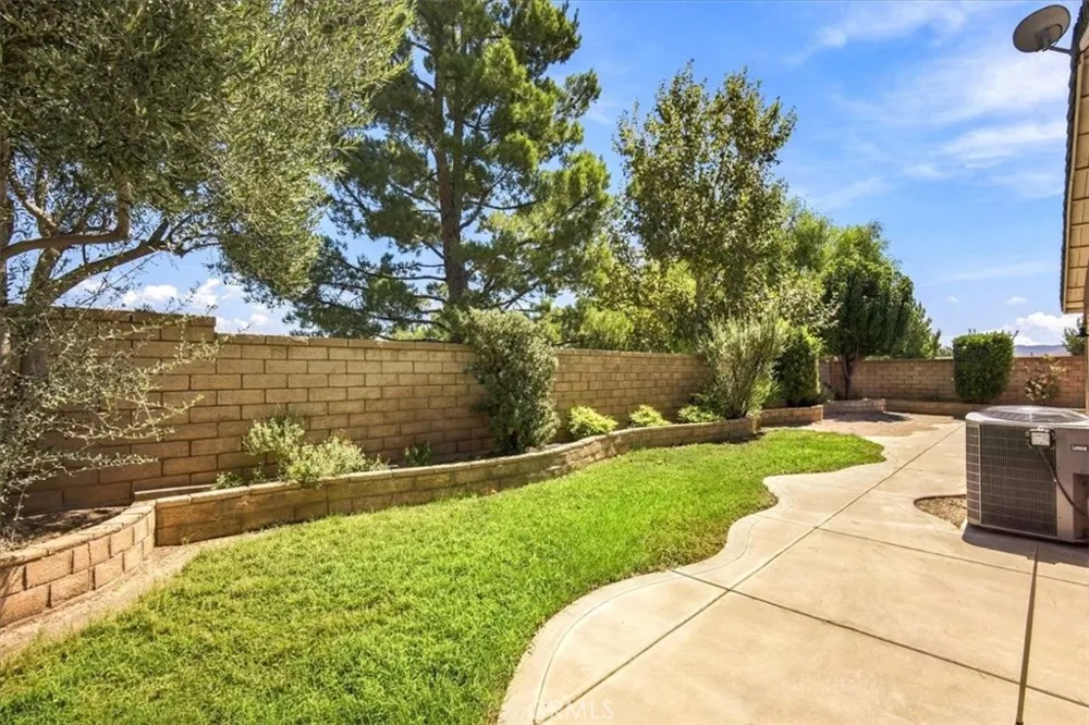 96 Cold Spring Beaumont, CA 92223