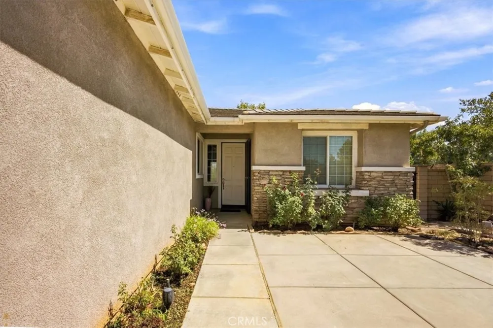 96 Cold Spring Beaumont, CA 92223