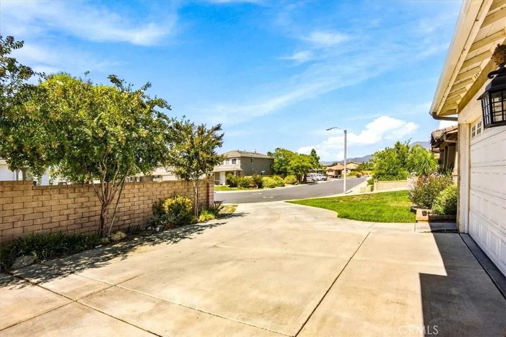 96 Cold Spring Beaumont, CA 92223