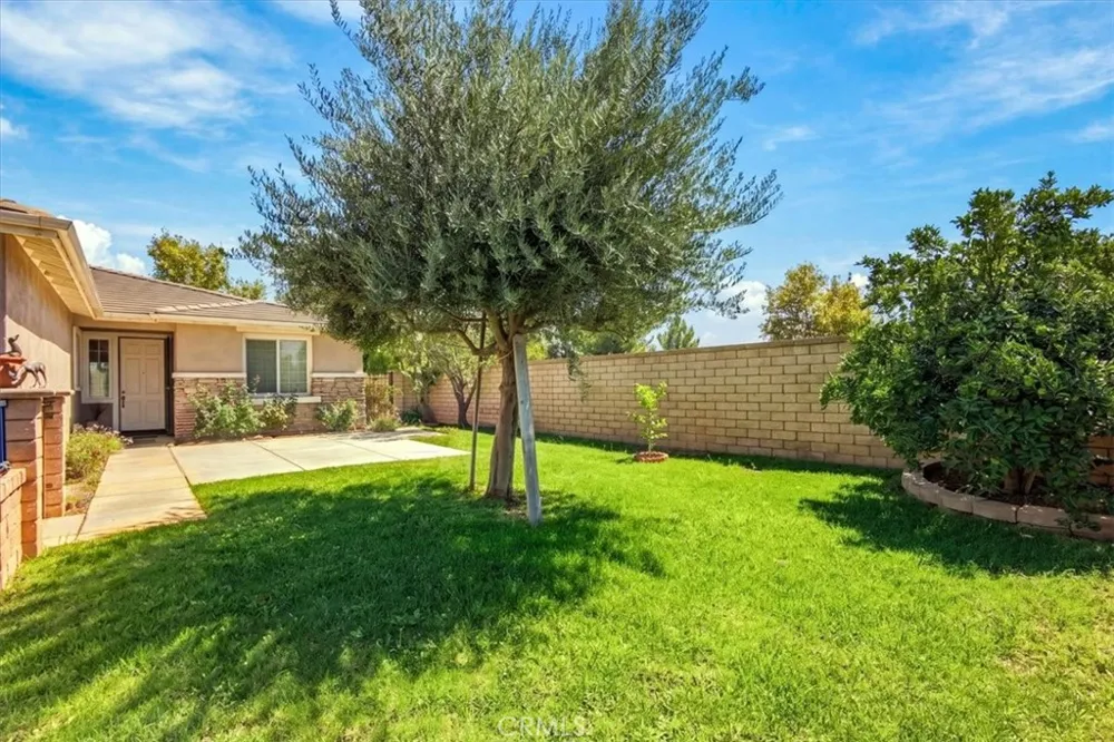96 Cold Spring Beaumont, CA 92223