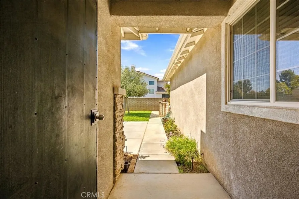96 Cold Spring Beaumont, CA 92223