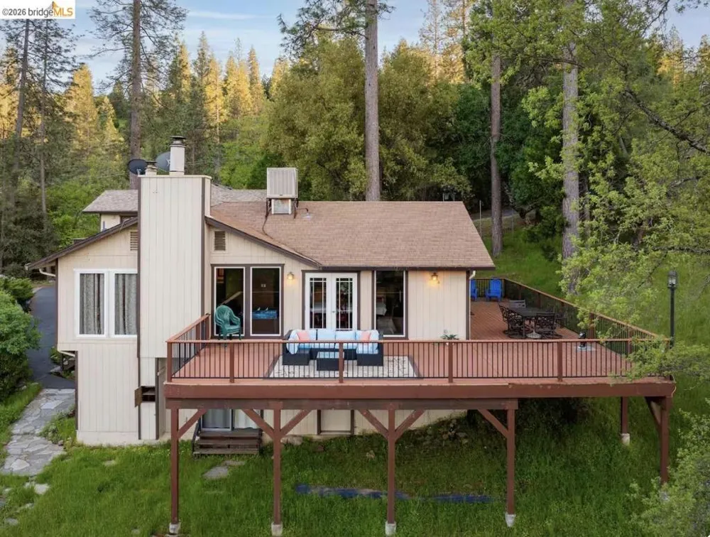 12980 Wells Fargo St Groveland, CA 95321