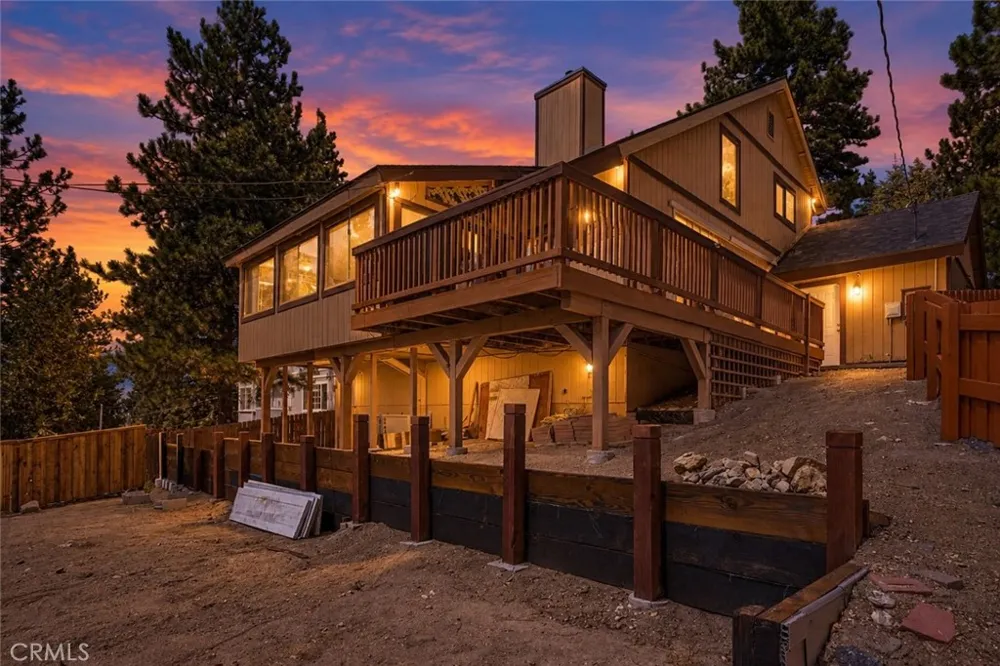 30772 Knoll View Running Springs, CA 92382