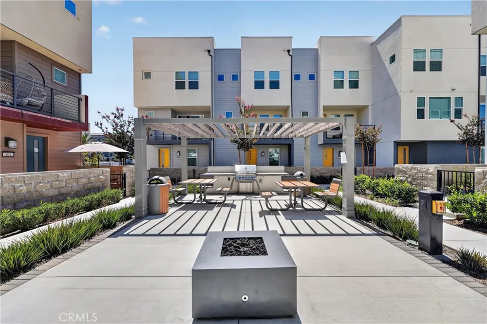 1635 W Lincoln Avenue #103 Anaheim, CA 92801