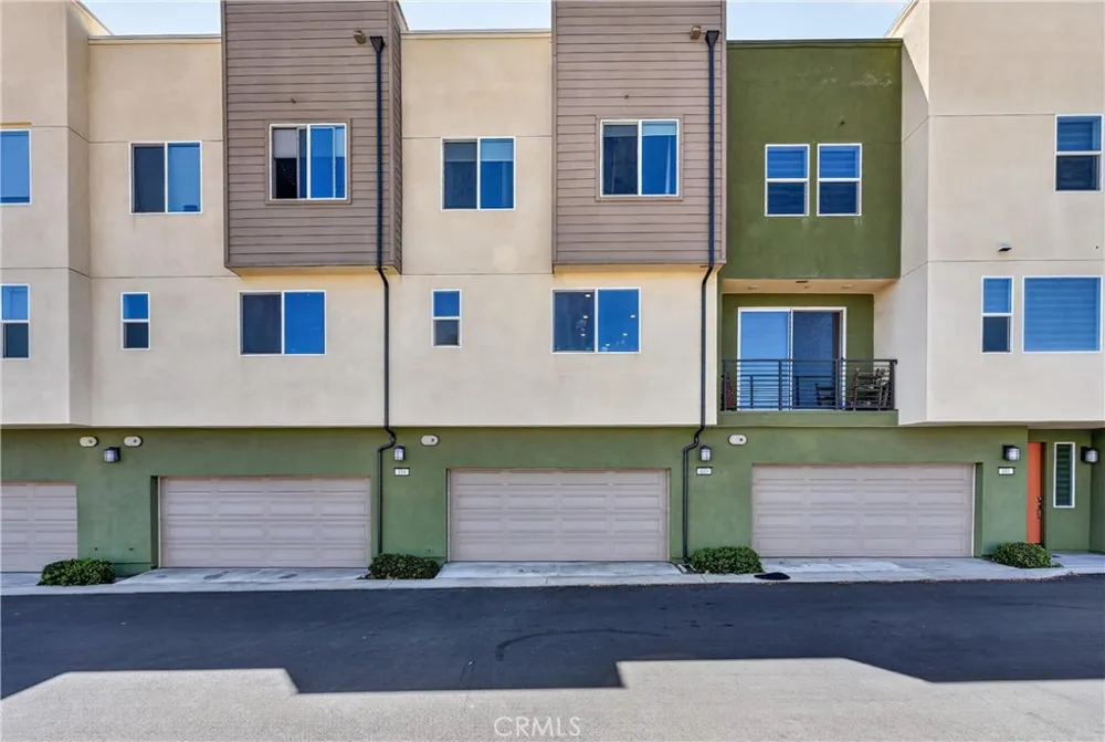 1635 W Lincoln Avenue #103 Anaheim, CA 92801