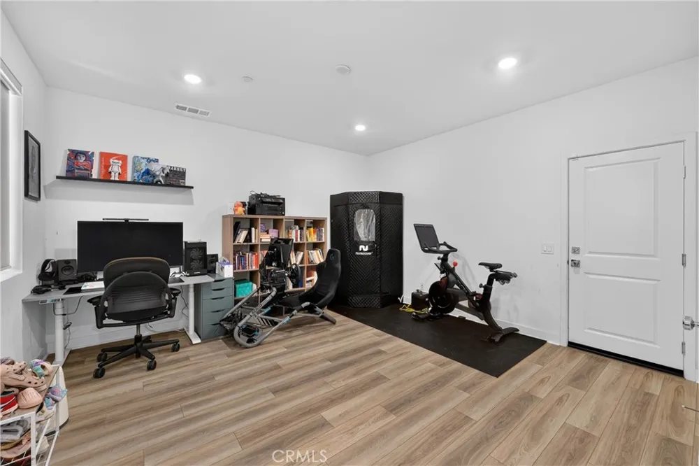 1635 W Lincoln Avenue #103 Anaheim, CA 92801
