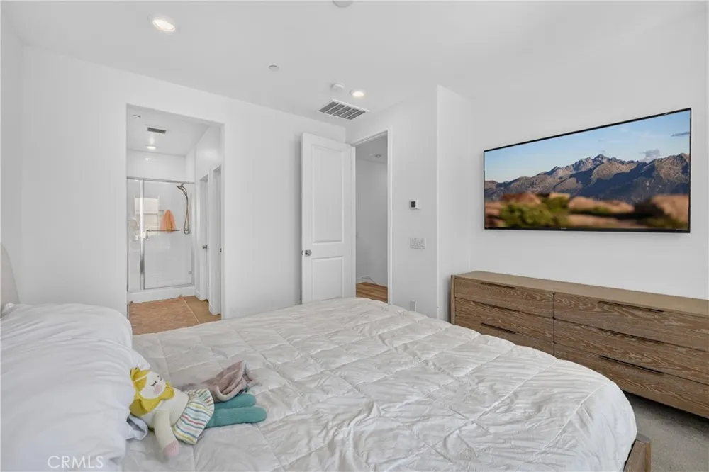 1635 W Lincoln Avenue #103 Anaheim, CA 92801