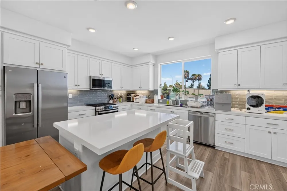 1635 W Lincoln Avenue #103 Anaheim, CA 92801