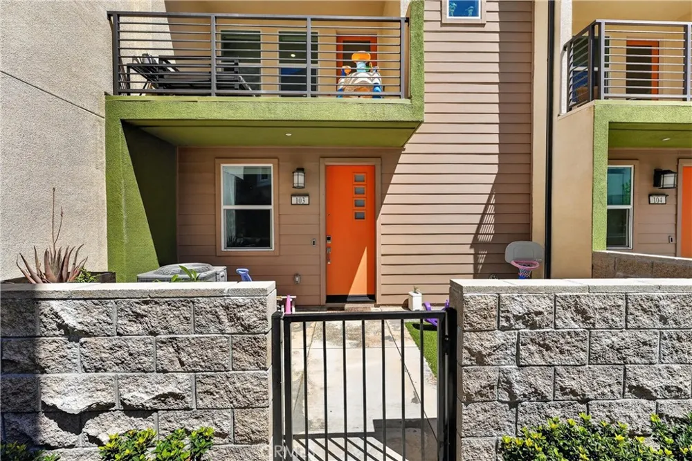 1635 W Lincoln Avenue #103 Anaheim, CA 92801