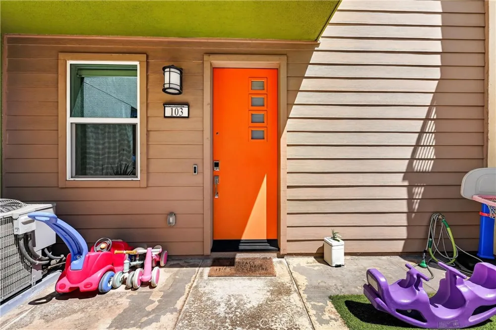 1635 W Lincoln Avenue #103 Anaheim, CA 92801