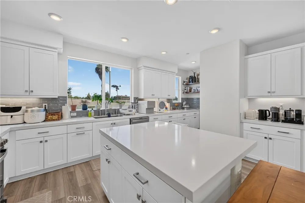 1635 W Lincoln Avenue #103 Anaheim, CA 92801