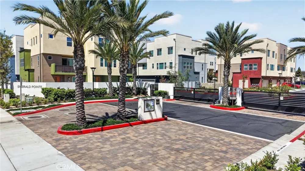 1635 W Lincoln Avenue #103 Anaheim, CA 92801