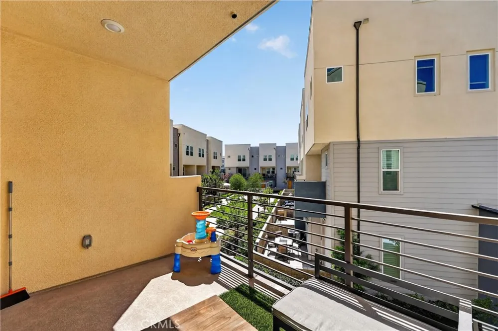 1635 W Lincoln Avenue #103 Anaheim, CA 92801