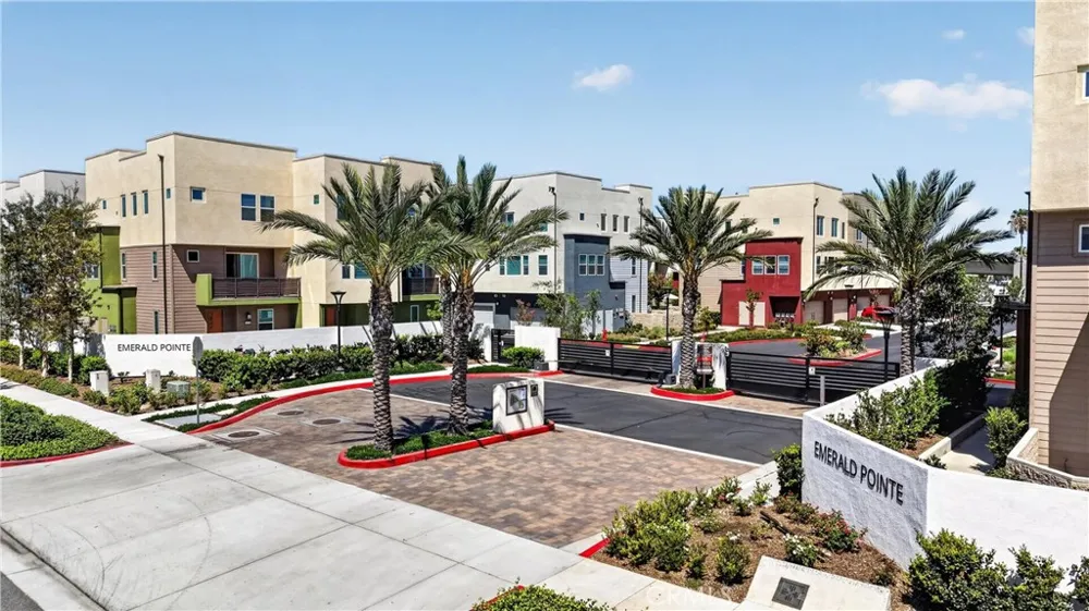 1635 W Lincoln Avenue #103 Anaheim, CA 92801