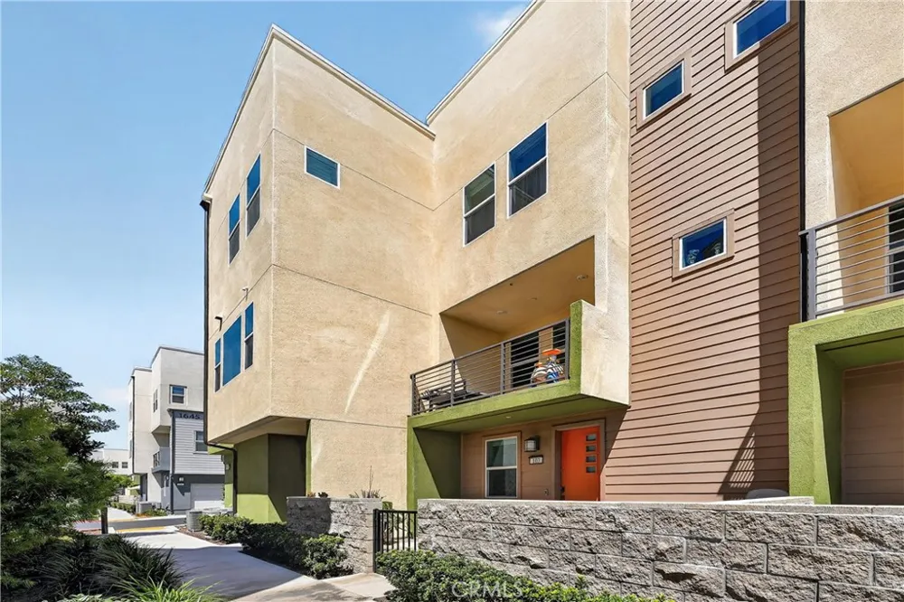 1635 W Lincoln Avenue #103 Anaheim, CA 92801