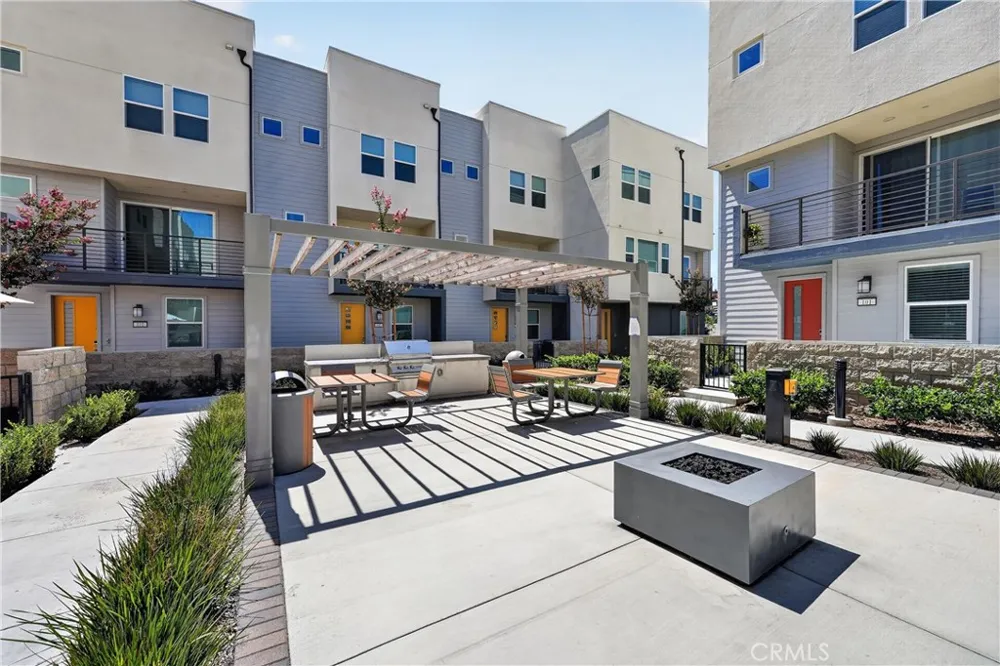 1635 W Lincoln Avenue #103 Anaheim, CA 92801