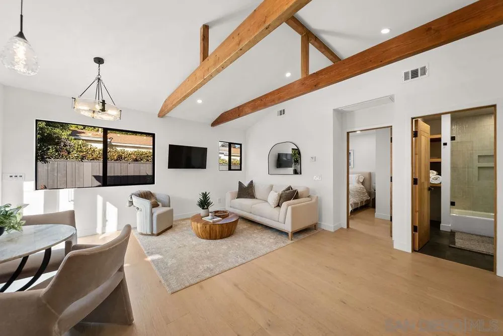 434 Bonair La Jolla, CA 92037