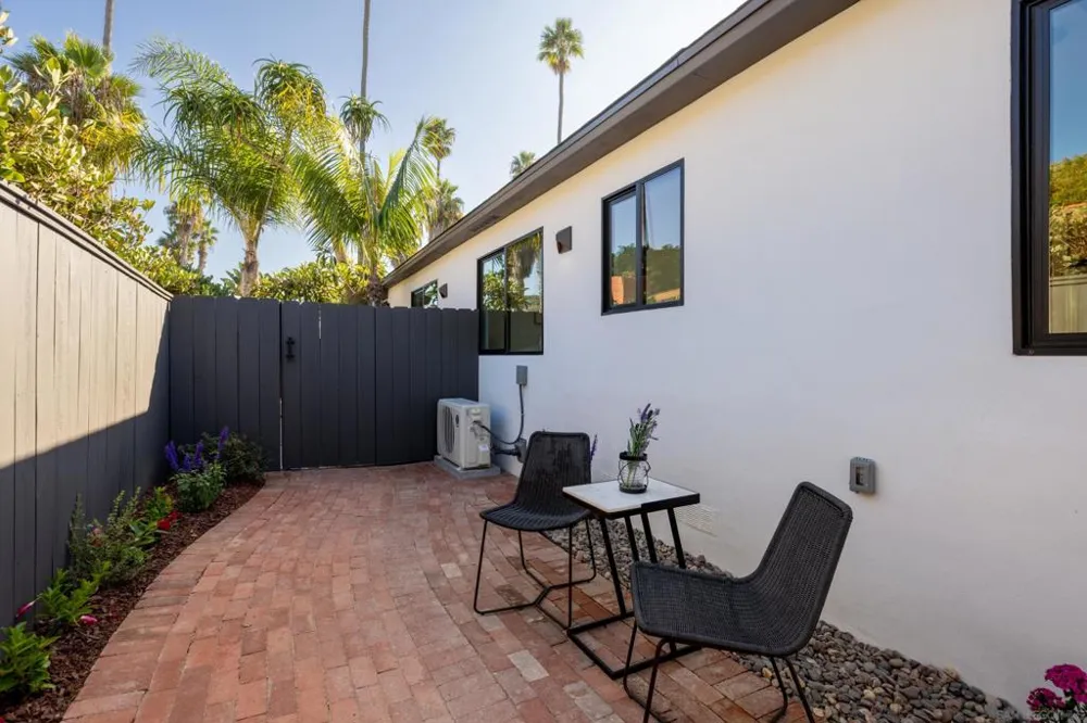 434 Bonair La Jolla, CA 92037