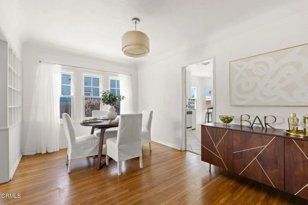 199 S Catalina Street Ventura, CA 93001