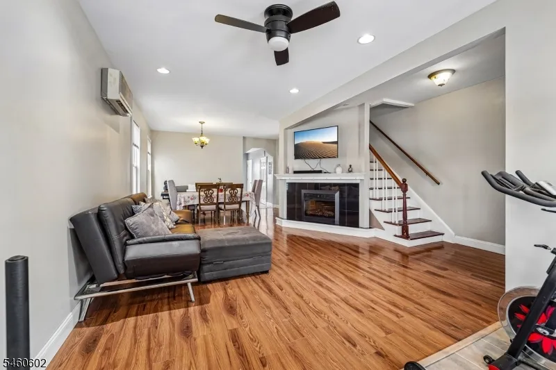 155 W 3Rd St Bayonne, NJ 07002