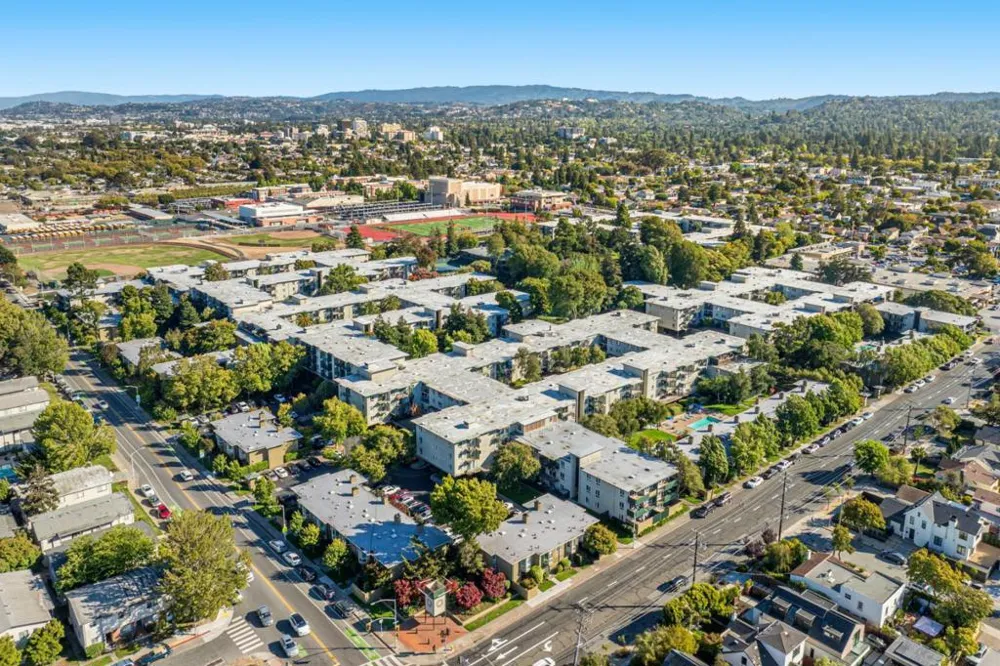 847 Humboldt Street #302 San Mateo, CA 94401