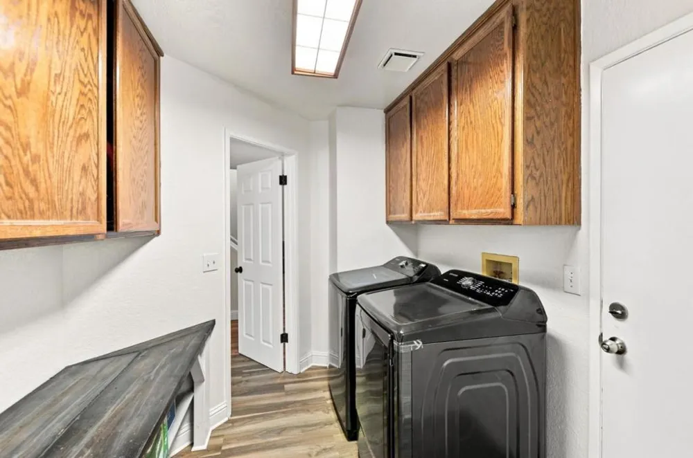 2512 Burlwood Drive Modesto, CA 95355