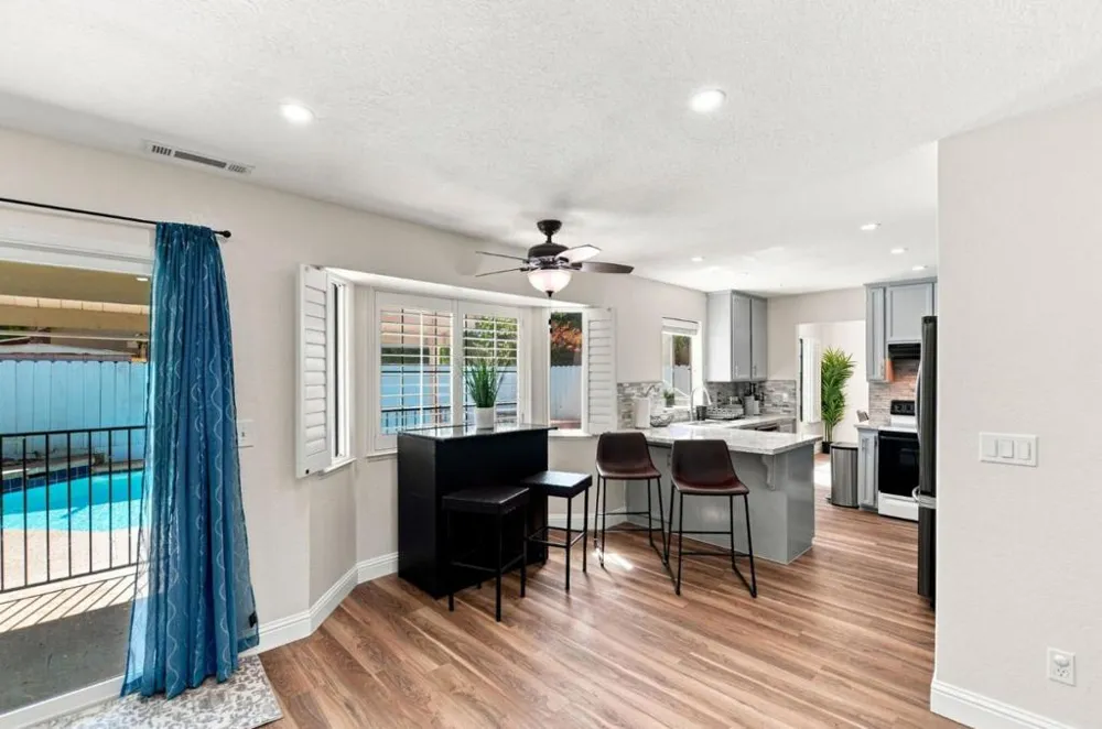 2512 Burlwood Drive Modesto, CA 95355