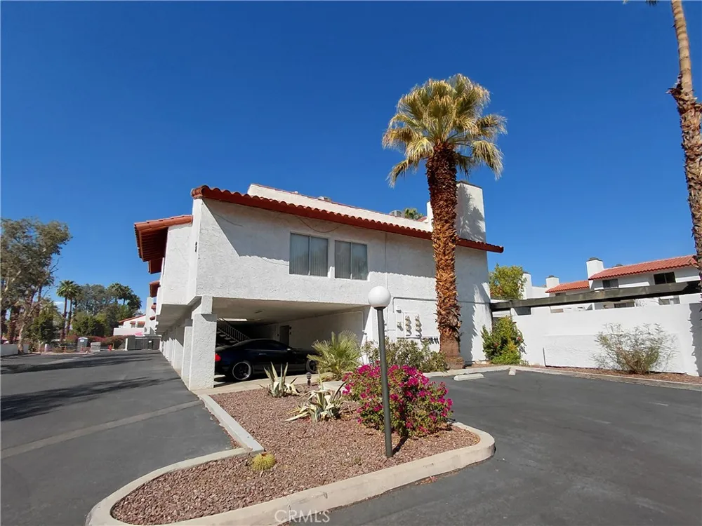 280 S Avenida Caballeros #101 Palm Springs, CA 92262
