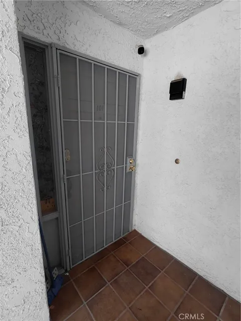 280 S Avenida Caballeros #101